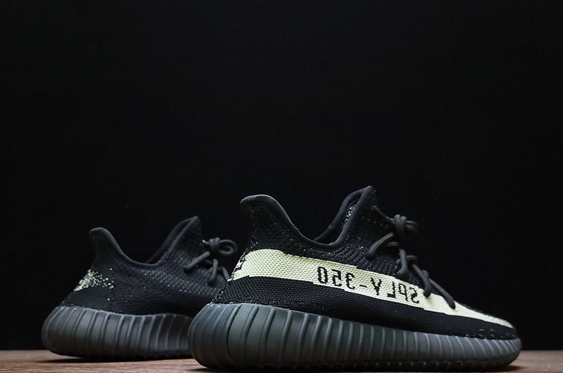 Yeezy Boost 350 V2 Oreo Fake For Sale (5)
